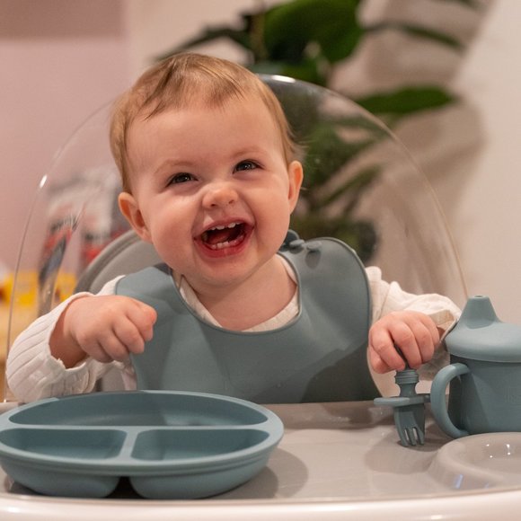 8 Piece Silicone Dining Set - Picture 5 of 5